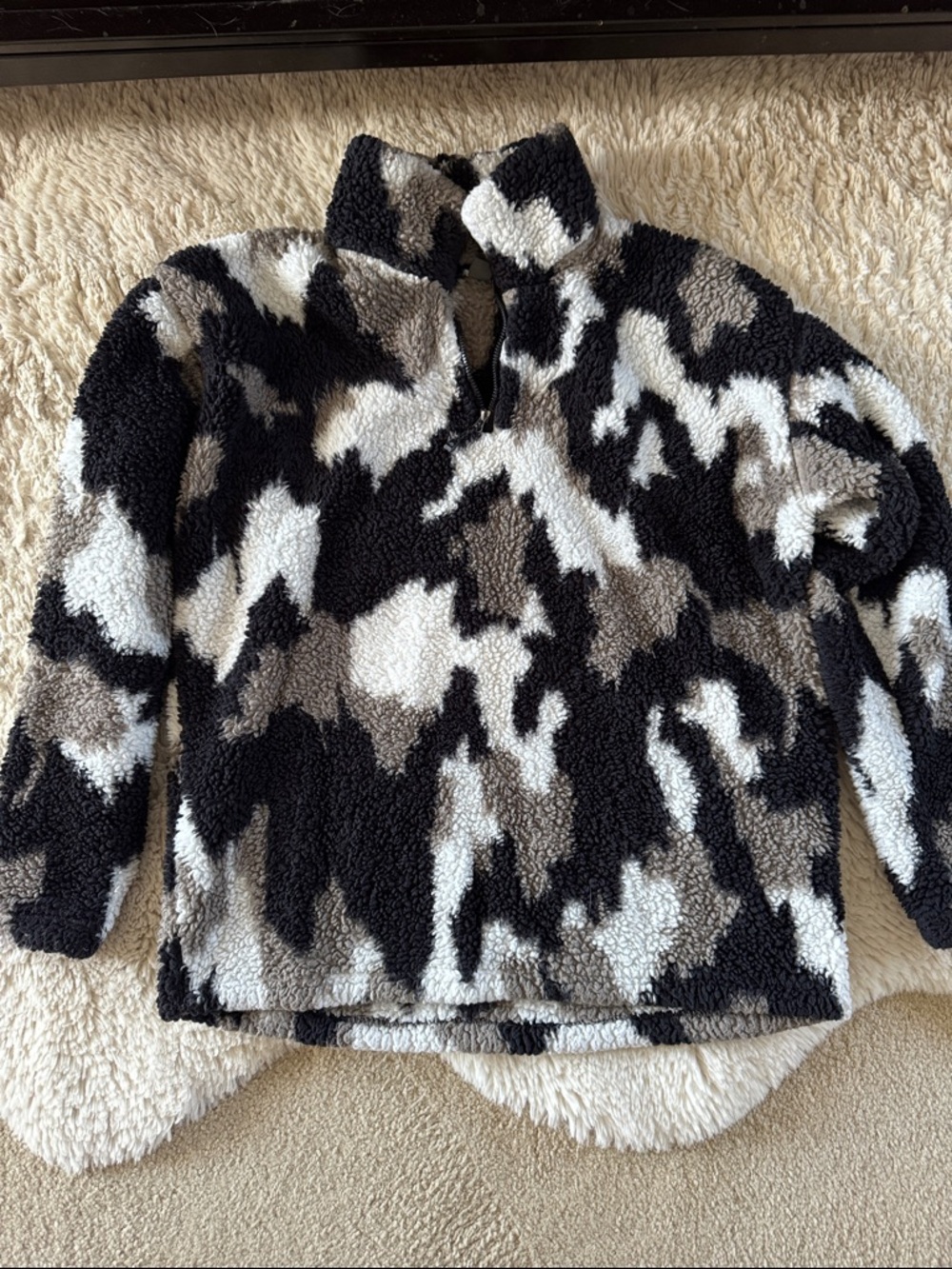 Cozy Sherpa Pullover in Black, White & Gray